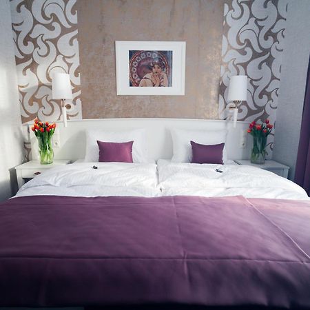 Pod Ratuszem Hotel Wielun Room photo